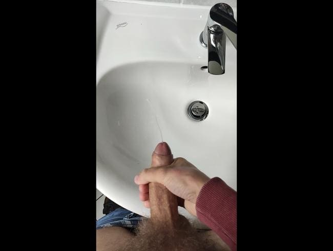 Cumshot am Sonntag aus Langeweile mit Precum