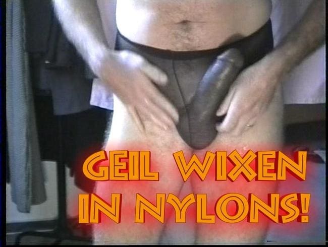 Geil Wixen und Fett abspritzen in Nylons