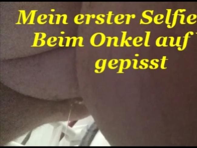 Mein erster Selfie-Clip  Beim Onkel auf WC gepisst