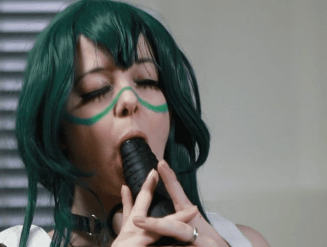 Tsuyu Blowjob